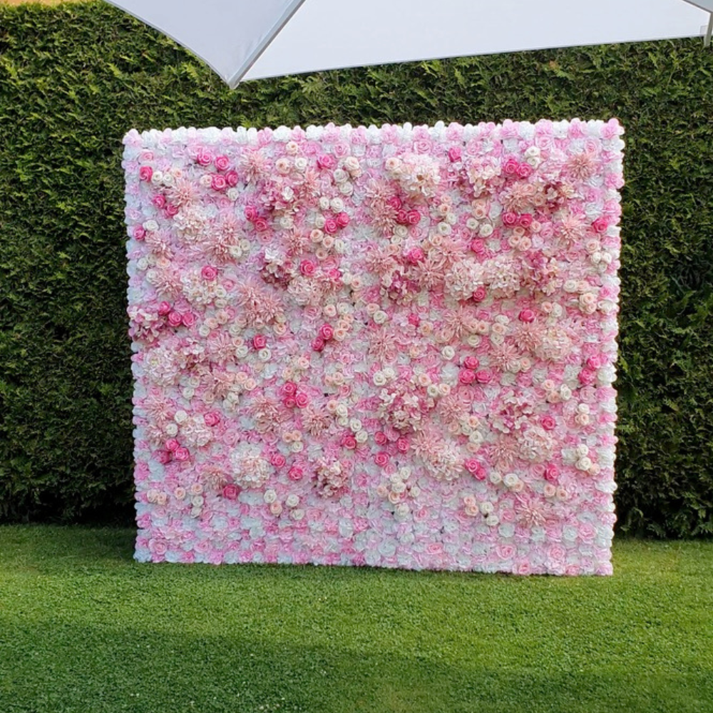 Fotowand aus Seidenblumen mieten – Rosa / Weiß / Blush